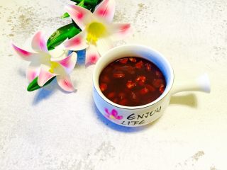 15、八宝粥,自己熬的八宝粥比超市卖的八宝米和外面卖的现成的八宝粥好吃太多了