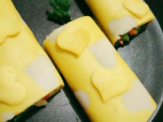 29、健康吃早餐――无油低脂手握三丝鸡蛋饼,开吃吧,色香味俱全又有超高颜值的手握三丝饼就完工啦。