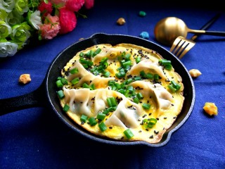 1、抱蛋煎饺,美美的成品图来一张。