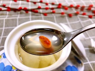 13、冰糖炖梨,先喝一口梨汁，甘甜美味????