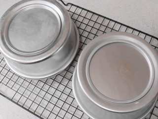 12、火爆ins的滴落蛋糕【奥利奥咸奶油蛋糕】,倒扣晾凉