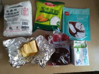 1、红豆沙糯米滋,材料全家福