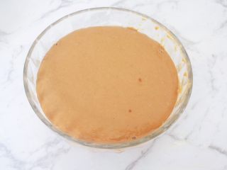 7、红糖发糕,放温暖处发酵至两倍大左右