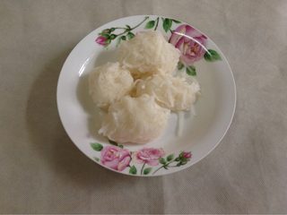 2、家庭版萝卜丝饼,腌制好的萝卜丝控干水分