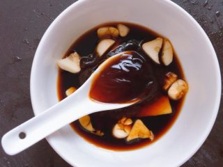 5、家庭烤鸡(烤箱版),一茶匙蚝油