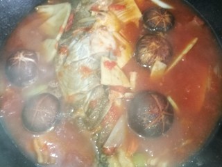 15、[鱼類]菜谱#双冬烧大黄鱼#(创建于2/3~2018),并继续烧制5分钟。