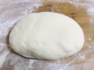 14、家庭馅饼,面团揉匀排气