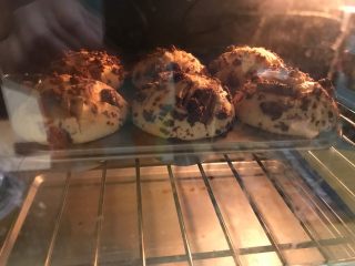 13、巧克力块玛芬 麦芬,可以看到蘑菇头出来啦