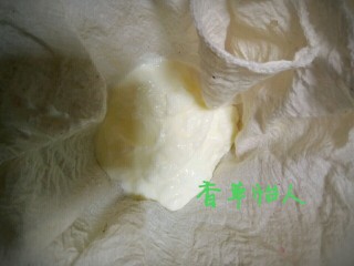 2、完胜旺旺奶豆的酸奶溶豆宝宝新辅食～香草怡人,用来装酸奶然后凉上去控干多余水分