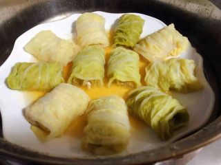 10、#冬日暖心菜#白菜包肉,蒸好的白菜包肉满屋飘香