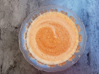 10、润肺止咳~秋梨膏,红枣、枸杞子、百合干加500克水用破壁机打成泥