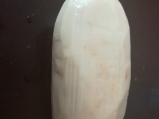 2、请客最hold住场面的凉菜，凉拌莲藕,莲藕去皮