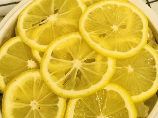 10、柠檬膏????,铺满整口锅。