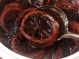14、柠檬膏????,炖煮48小时以后的状态。