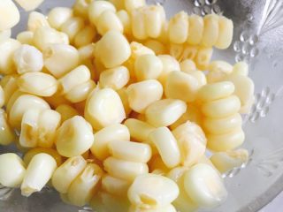 11、番茄牛肉,熟玉米可切块也可弄玉米粒