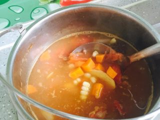 13、番茄牛肉,中火慢炖四十分钟左右