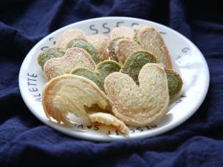 16、抹茶/原味蝴蝶酥,美味的两味蝴蝶酥出炉啦~