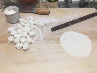 8、家庭版京酱肉丝,擀成小饼