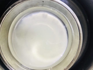 9、家庭凉皮,拿出迅速过凉水