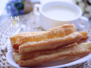 14、家庭版自制油条,好吃～