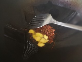 6、家庭密制牛肉,炒香