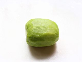 3、奇亚籽水果燕麦杯,猕猴桃去皮