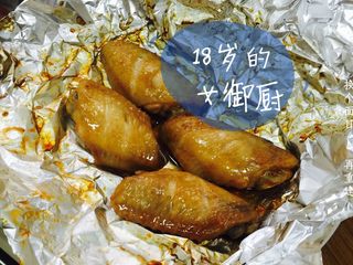 7、新奥尔良秘制烤翅????,放入空气炸锅，180摄氏度，15分钟，即可