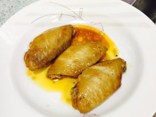 8、新奥尔良秘制烤翅????,吃过的人都说味道像KFC的烤翅，而且更嫩更有汁