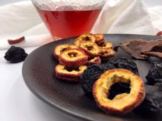 6、酸甜滋味《正宗酸梅汤》(冷饮),等啥呢?