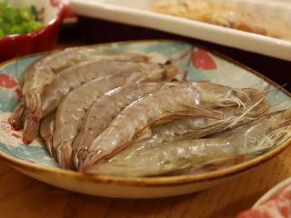 15、在家吃韩国烤肉,虾买新鲜的就好