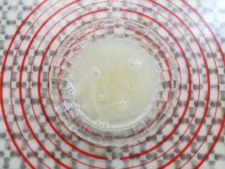 3、水果果冻（白凉粉版）,混合成凉粉浆