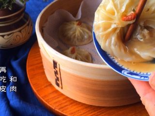 17、扬州灌汤包,满满的鲜美汤汁