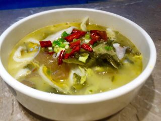 32、家常酸菜鱼,成品油