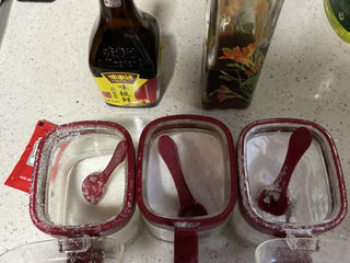 1、家庭便捷咖喱饭,基本调理酱油，酒，糖，盐，味精