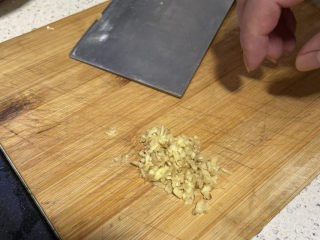 9、家庭便捷咖喱饭,切末剁碎