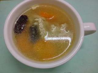 5、霸皇花瘦肉汤,适合男女老少喝的哦！????