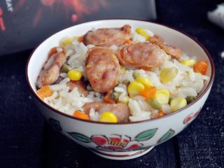 12、香肠焖饭,一人的午餐，简单又美味。