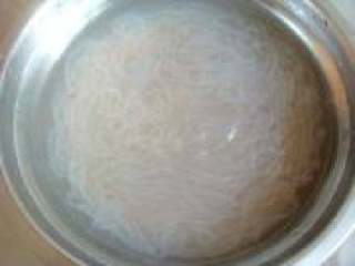 4、家庭版酸辣粉,再过一下纯净水