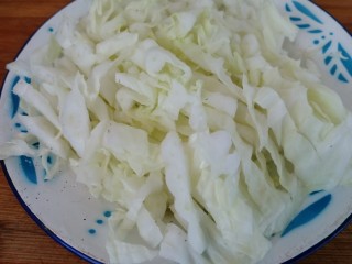 12、年夜菜_麻辣清蒸江鲫鱼&一锅两吃,白菜切丝