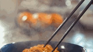 16、一个人也要好好吃饭------葱油勾魂面,搅拌均匀，慢慢享用吧~