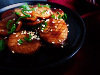 11、蚝油杏鲍菇,春节家宴必备,成品。