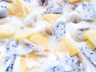 13、水果酸奶薄脆,近景来一张 有木有感受到一股凉意