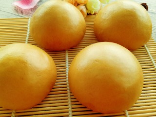 12、红糖馒头,醒好后冷水上锅水开十分钟