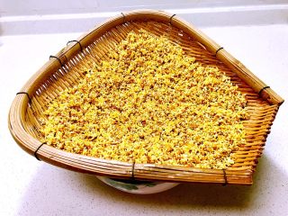 4、糖桂花,沥干水分