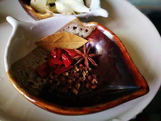 9、家宴菜谱～鸡鸭鱼肉之毛血旺,八角 花椒 香叶 干辣椒