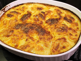 5、冬日温暖烩菜—芝士烩土豆片,这就做好啦，奶香浓郁的土豆片。