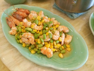 15、客人来了怎么办!中午吃什么!,长盘上桌很漂亮。