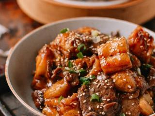 12、油条牛柳,开饭。