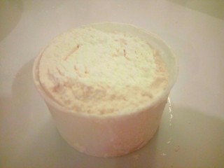 4、豆渣奶香馒头,面粉一碗100克，一共四碗。