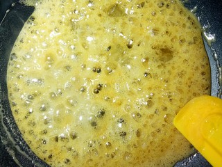 7、棒棒糖,熬的过程记得翻拌，不要糊锅